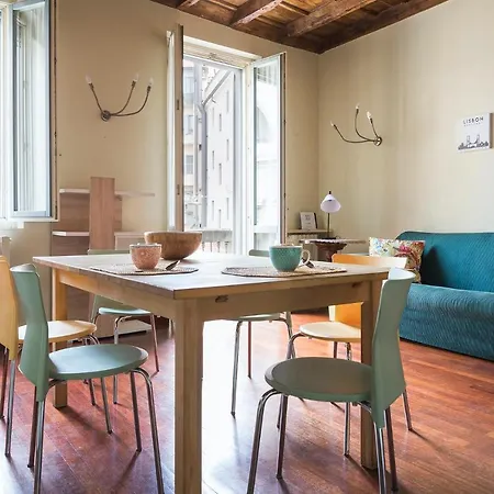 Plum Guide - Spearmint Milan